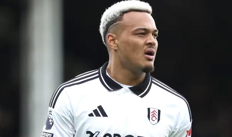 万英镑, ue, 低对穆尼斯 万英镑, ue, 低对穆尼斯