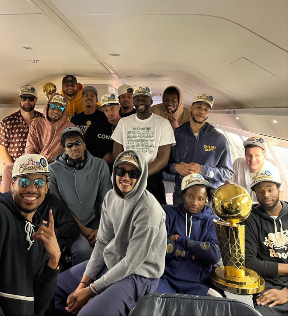 勇士这样的, 样呢 勇士这样的, 样呢